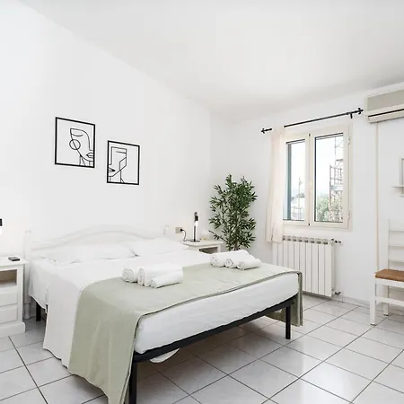 بيت للعطل Residenza Mediterranea Golfo